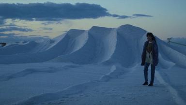 Les Disparues de la gare 1x2